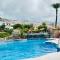 Right by the pool area in Capistrano Village! - Nerja