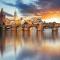 Vintage & Modern - best of both worlds in the heart of Prague - 布拉格