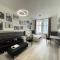 Vintage & Modern - best of both worlds in the heart of Prague - 布拉格