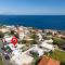 Elegant Coastal Retreat, Jacuzzi and Sea Views - Dhaskalión