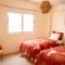 Nissi Elena -Sunshine Apt