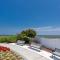 Charming Beach House Top Floor - Walk Everywhere - نورث بيتش