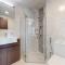 Afnan - Classy Two Bedroom with City Views in IMPZ - 迪拜