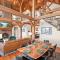 Mountain Retreat Sleeps 10 with Pool Table and Arcade - ليتلتون