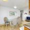 Shell Cottage - King Salmon