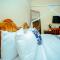CM Luxury Lodge