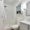 Near Parks and Lakes Pet-Friendly Winnie Cottage - 温尼