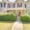 Pet-Friendly Family Townhome with Private Patio