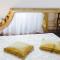 Palazzo Rossi, Historic Boutique Home in Marche