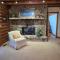 Coopers Run Five Bedroom Log Home with Hot Tub Pool Table and Views - Мак-Генри