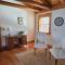 Coopers Run Five Bedroom Log Home with Hot Tub Pool Table and Views - Мак-Генри