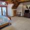 Coopers Run Five Bedroom Log Home with Hot Tub Pool Table and Views - Мак-Генри