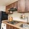 Elegant Studio Near Burj Khalifa Pool and Gym - Dubaj