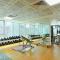 Elegant Studio Near Burj Khalifa Pool and Gym - Dubaj