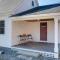 Charming Farmhouse Walk to Village and Trails! - East Burke