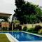Romantic 2BR Condo with Pool & WiFi - Anabu Primero