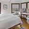 Inn at the Oaks - Eastham