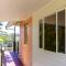 Grey Gum Cottage with Fire Place in Sherwood Farm Peaceful Nature Escape