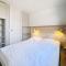 Mobil-home tout confort 6 pers, 200m plage, piscine chauffée, 2 SDB, Jullouville. - FR-1-361A-58