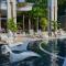 24th floor Jomtien Copacaban Beachside Retreat with Pools & Stunning Views - 乔木提恩海滩