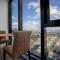 Amazing Cityview 2BR Apt with Carpark - Melbourne