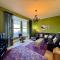 The Beach Front Apartment, Amazing Frontline Sea Views