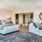 Jo Leo - Camps Bay Lux Villa with views & pool - 开普敦