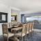 Jo Leo - Camps Bay Lux Villa with views & pool - 开普敦