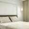 Pool side apartment with sea view and spacious sun deck a5 - Trogir