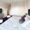 Ashton Co-living - Private Room Self-cater