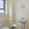 Ashton Co-living - Private Room Self-cater