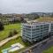 HostWise - Modern Flat w/ Balcony, Garage & Pool - Vila Nova de Gaia
