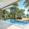 Merbrisa Rayong poolvilla 4BR - Ao khai beachfront - Mae Pim
