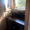 Gorgeous Tennessee Tiny House Perfect for a Glamping Getaway in Grandview - Spring City