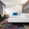 Aloft Beachwood
