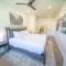Clearwater Lofts Bldg 2 302 by SummitCove Lodging - Keystone