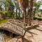 Paradise Lagoon Resort Style Pool Getaway - La Mesa