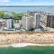 Beachfront 2-Bedroom Condo at Atlantis Building, Ocean City Ocean Views & Pool Access - 大洋城