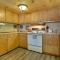 Mtn-View Warne Cabin Hot Tub, Wine Cabinet!