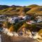 Tides Oceanview Inn and Cottages - شاطئ بيسمو