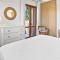 Beautiful Apartment BJ12 with Amazing Sea Views, Aphrodite Hills