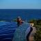 Cliffside Luxury Inn