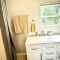 Stylish Central Napa Home with Serene Private Yard - نابا