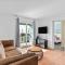 Hang Ten Hideaway, pool, Condo, Parking - 6 person max occupancy