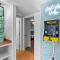 Hang Ten Hideaway, pool, Condo, Parking - 6 person max occupancy