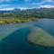 Toahere Beach House - Beachfront - Pool - Pontoon - Paui
