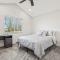 Spacious 5-Bedroom Retreat with Pool Access - ميريديان