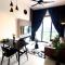 Premier Stay KL - Laurel Bangsar South - King Bed - Work Space - Near LRT Ve Hotel - 吉隆坡