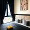 Premier Stay KL - Laurel Bangsar South - King Bed - Work Space - Near LRT Ve Hotel - 吉隆坡