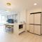 New Apt 34py 3min to Haeundae Beach LG StanbyMe & Styler Netflix & Sky Capsule - Busan